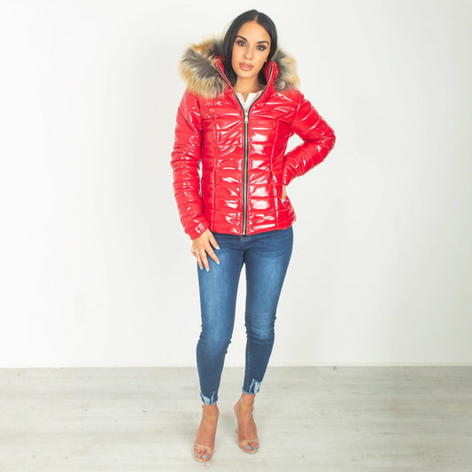 Womens Cropped Puffer Coat With A Large Fur Collar